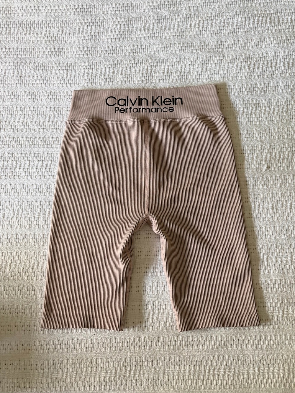 Calvin Klein Performance Ribbed Activewear Biker Shorts Mauve Blush - Size Small